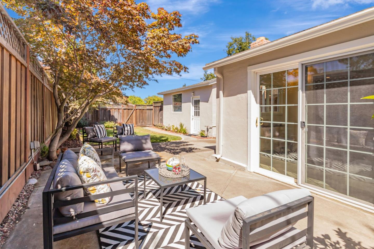 Detail Gallery Image 34 of 37 For 1040 Linda Dr, Campbell,  CA 95008 - 4 Beds | 2 Baths
