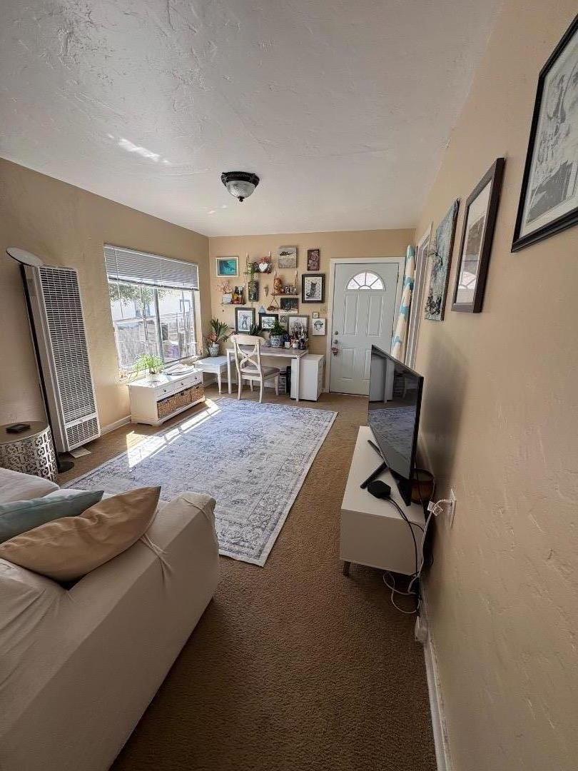 Detail Gallery Image 22 of 38 For 338 Watson St, Monterey,  CA 93940 - 5 Beds | 3/1 Baths