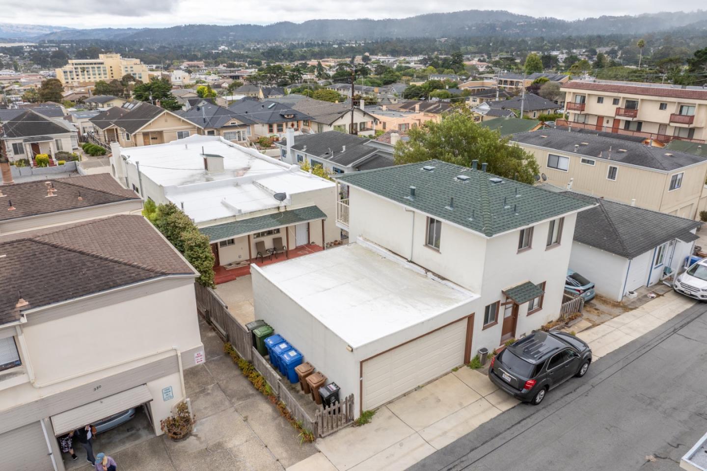 Detail Gallery Image 35 of 38 For 338 Watson St, Monterey,  CA 93940 - 5 Beds | 3/1 Baths