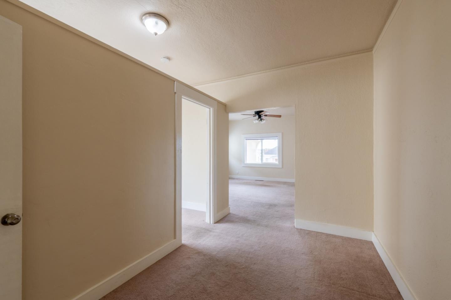Detail Gallery Image 8 of 38 For 338 Watson St, Monterey,  CA 93940 - 5 Beds | 3/1 Baths