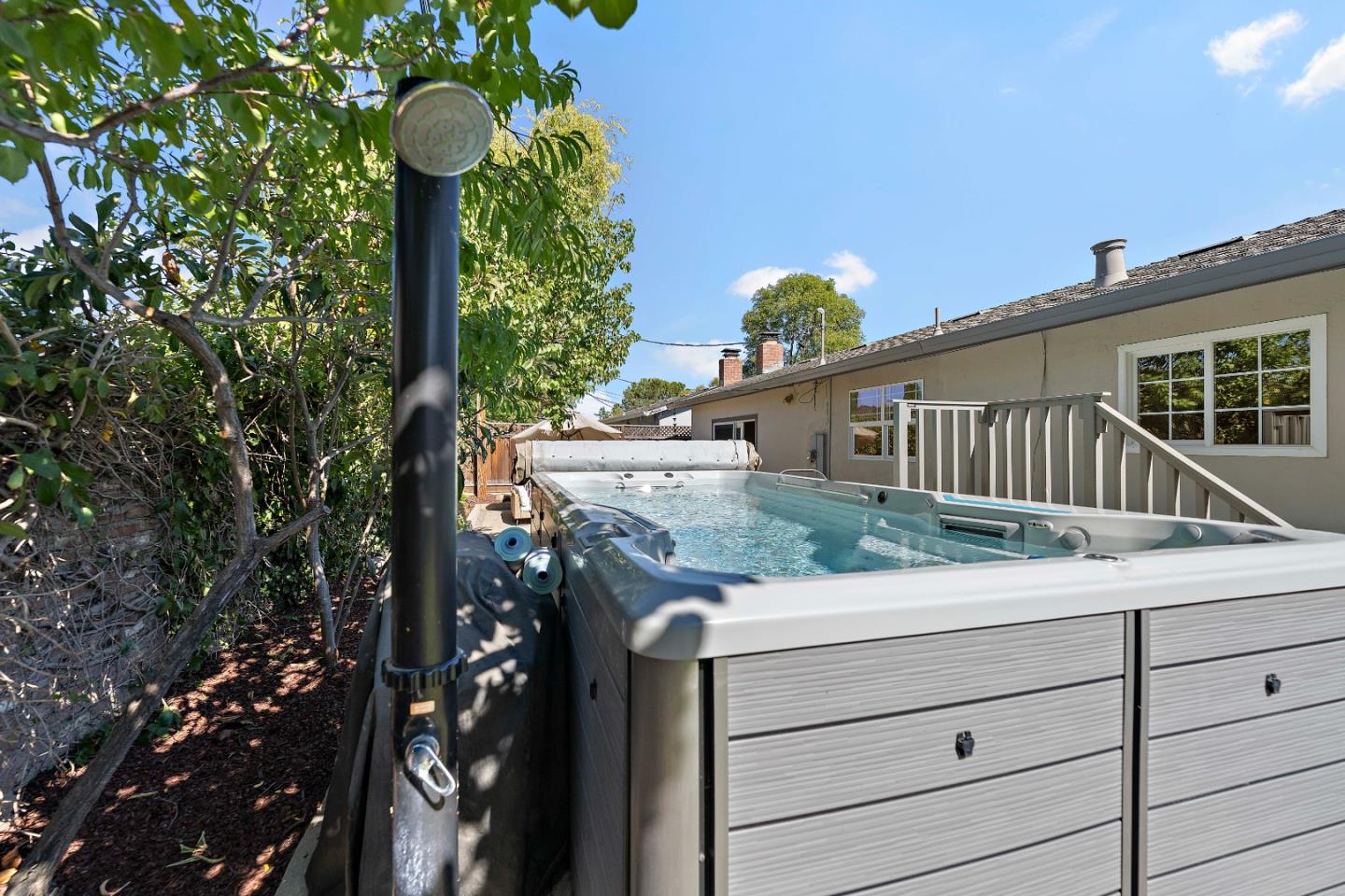Detail Gallery Image 17 of 25 For 2281 Starbright Dr, San Jose,  CA 95124 - 4 Beds | 2 Baths