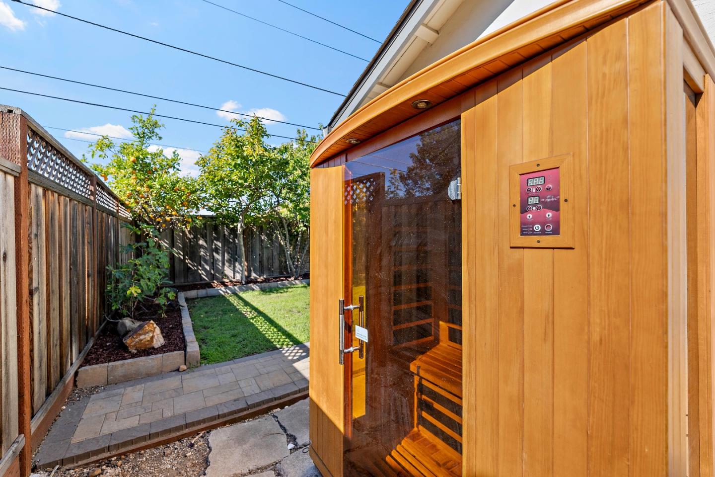 Detail Gallery Image 20 of 25 For 2281 Starbright Dr, San Jose,  CA 95124 - 4 Beds | 2 Baths