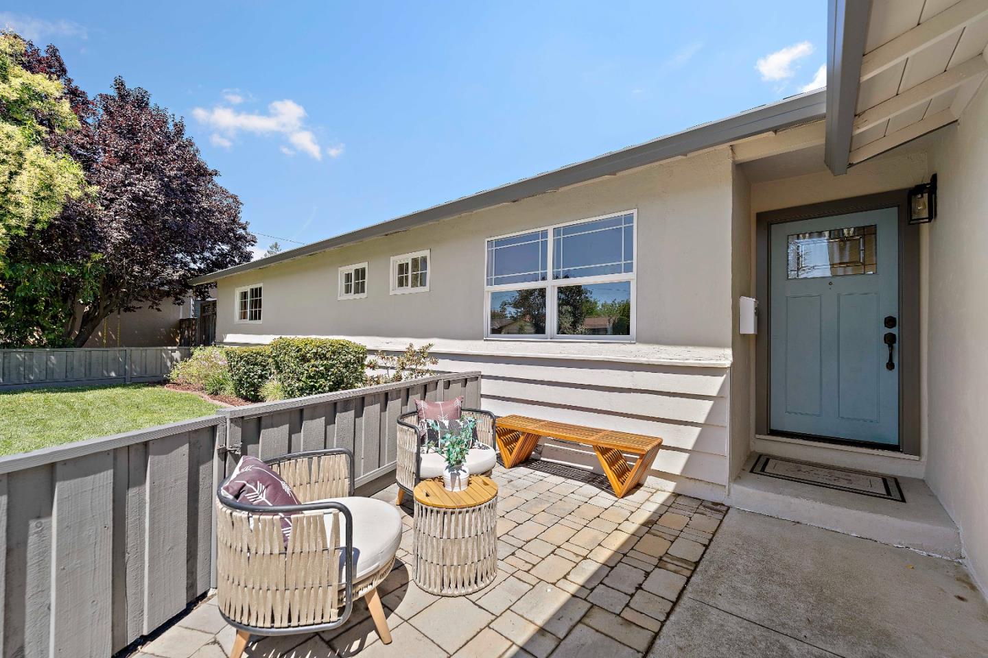 Detail Gallery Image 3 of 25 For 2281 Starbright Dr, San Jose,  CA 95124 - 4 Beds | 2 Baths