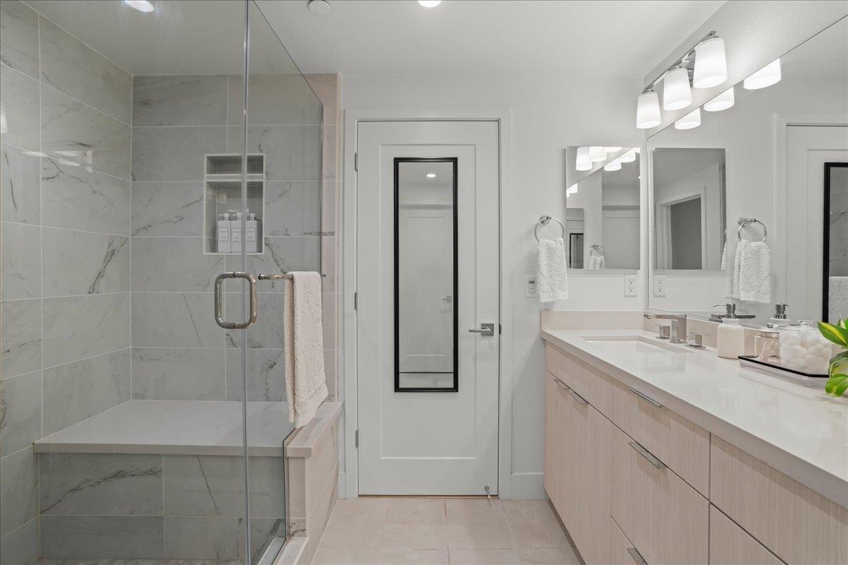 Detail Gallery Image 13 of 26 For 16293 Gellatt Ct, Los Gatos,  CA 95032 - 2 Beds | 2 Baths