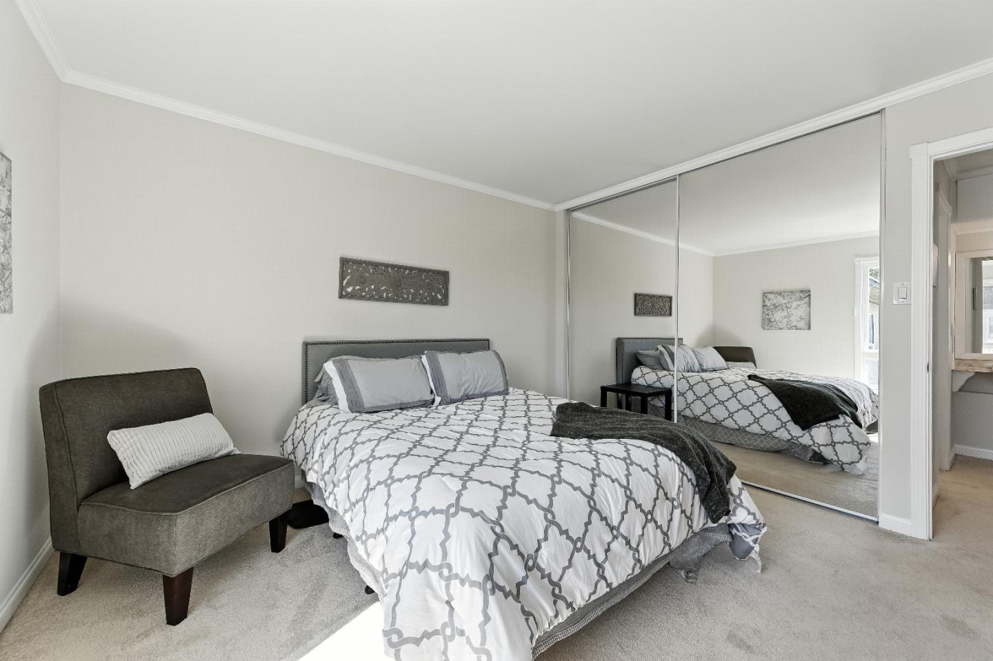 Detail Gallery Image 15 of 37 For 932 Peninsula Ave #406,  San Mateo,  CA 94401 - 2 Beds | 1 Baths
