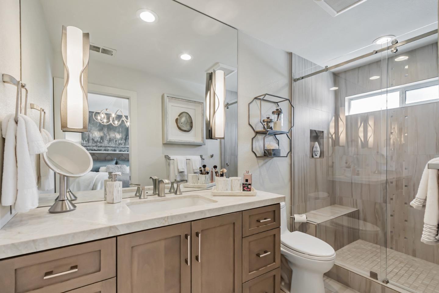 Detail Gallery Image 17 of 40 For 215 Chalet Woods Pl, Campbell,  CA 95008 - 3 Beds | 2/1 Baths