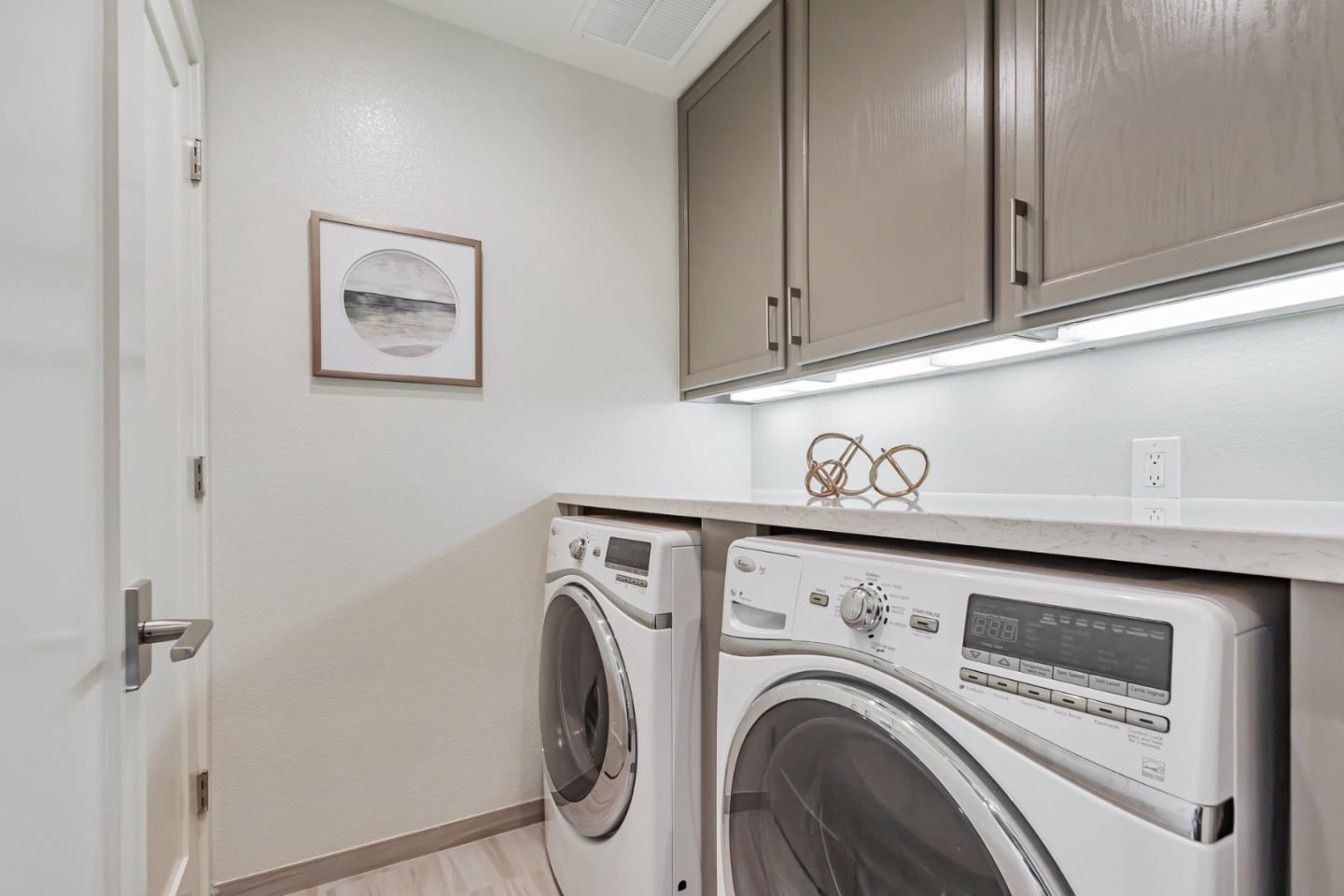Detail Gallery Image 19 of 40 For 215 Chalet Woods Pl, Campbell,  CA 95008 - 3 Beds | 2/1 Baths