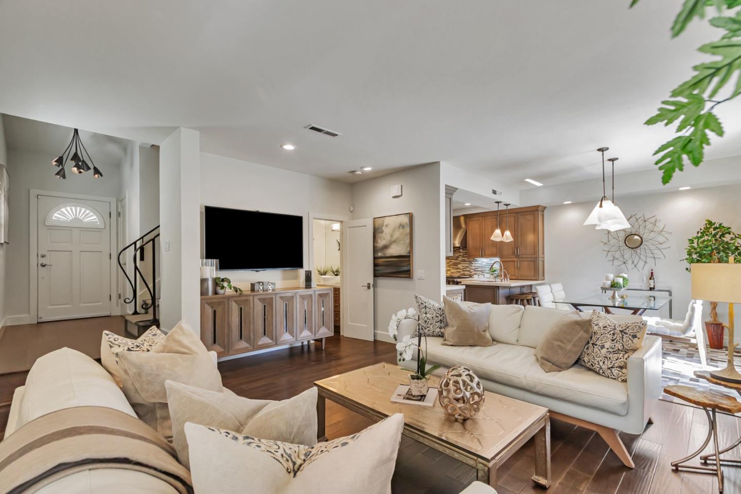 Detail Gallery Image 7 of 40 For 215 Chalet Woods Pl, Campbell,  CA 95008 - 3 Beds | 2/1 Baths