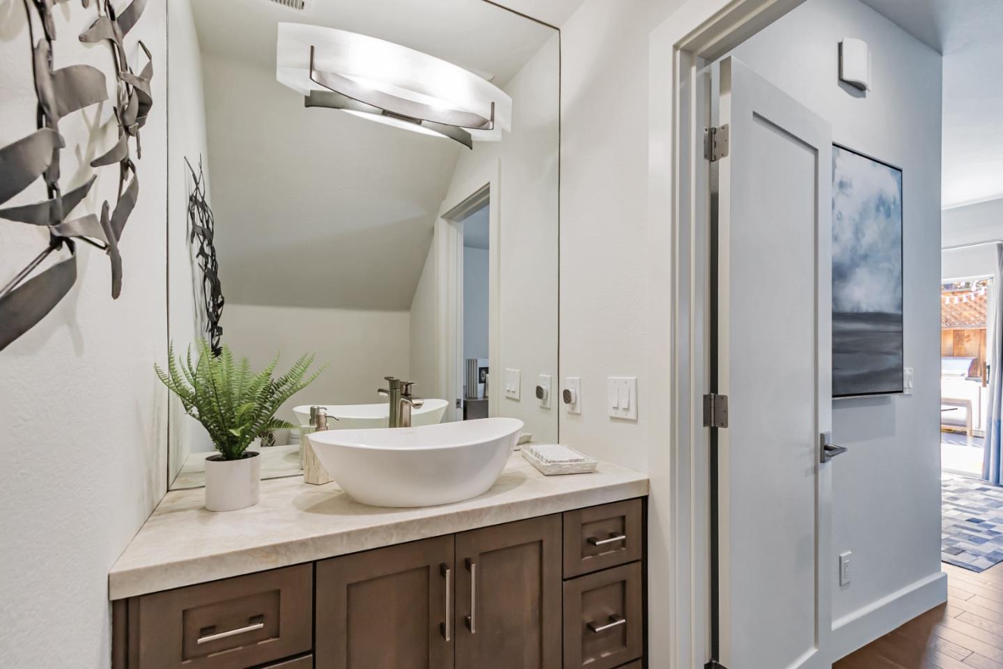 Detail Gallery Image 9 of 40 For 215 Chalet Woods Pl, Campbell,  CA 95008 - 3 Beds | 2/1 Baths