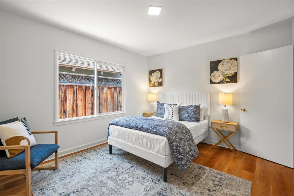 Detail Gallery Image 10 of 17 For 3888 Magnolia Dr, Palo Alto,  CA 94306 - 3 Beds | 2 Baths