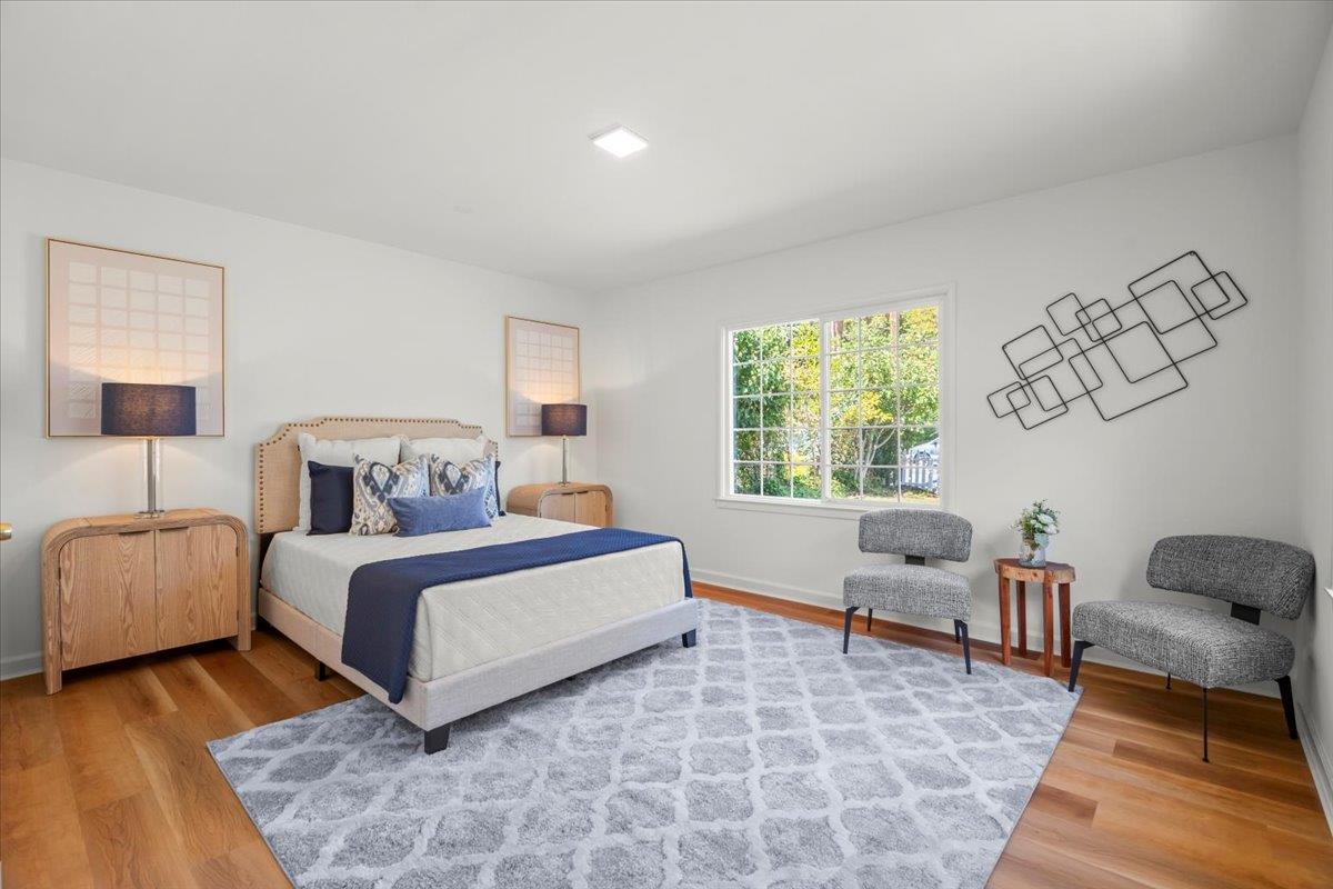 Detail Gallery Image 8 of 17 For 3888 Magnolia Dr, Palo Alto,  CA 94306 - 3 Beds | 2 Baths