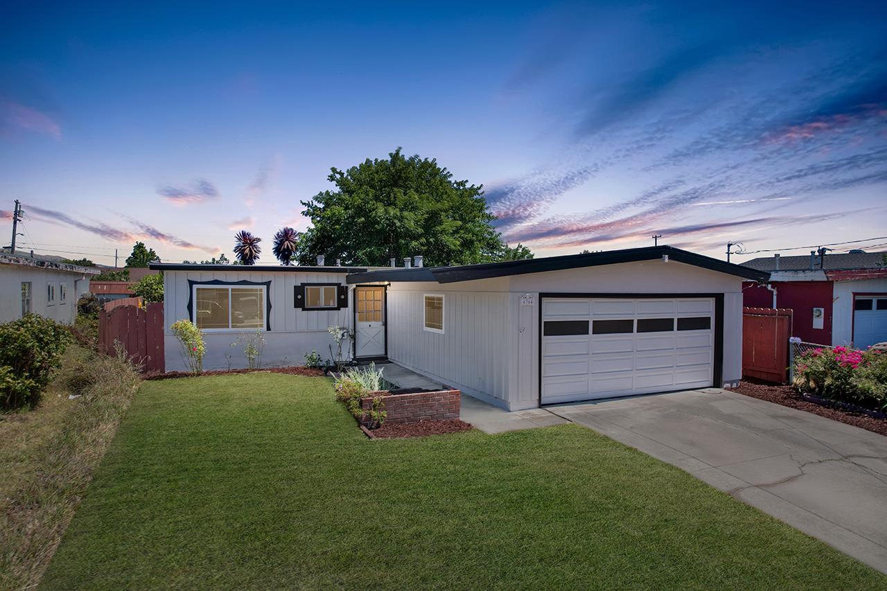 Detail Gallery Image 2 of 9 For 6364 Thomas Ave, Newark,  CA 94560 - 3 Beds | 1 Baths