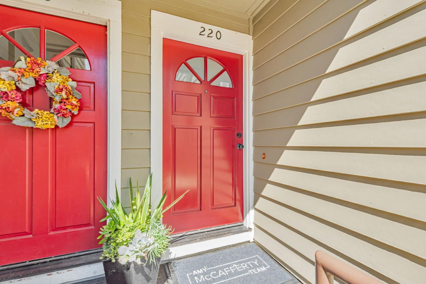 Detail Gallery Image 2 of 24 For 220 Milbrae Ln, Los Gatos,  CA 95032 - 3 Beds | 2 Baths