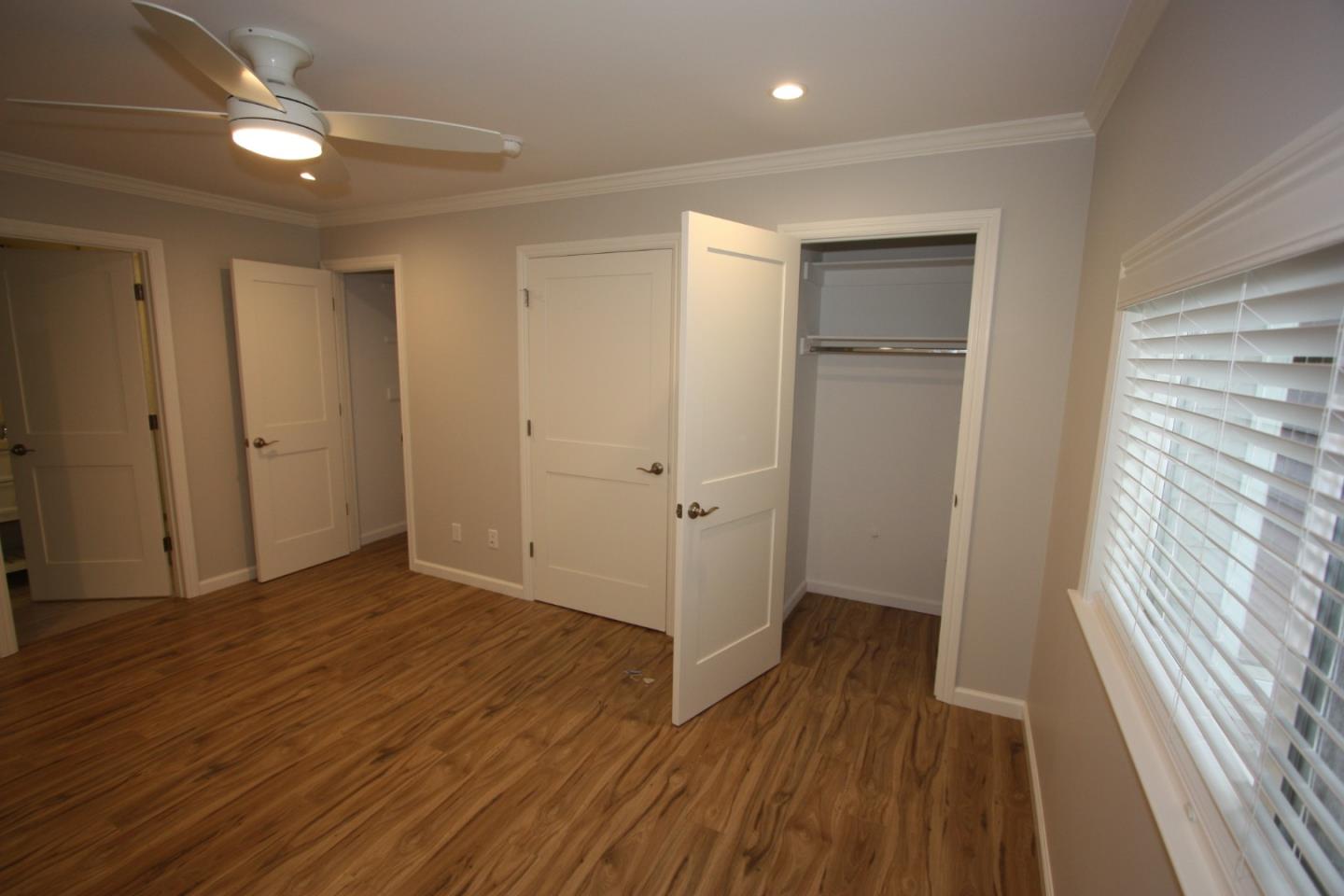 Detail Gallery Image 11 of 14 For 725 Laurel Ave, Burlingame,  CA 94010 - 3 Beds | 2 Baths