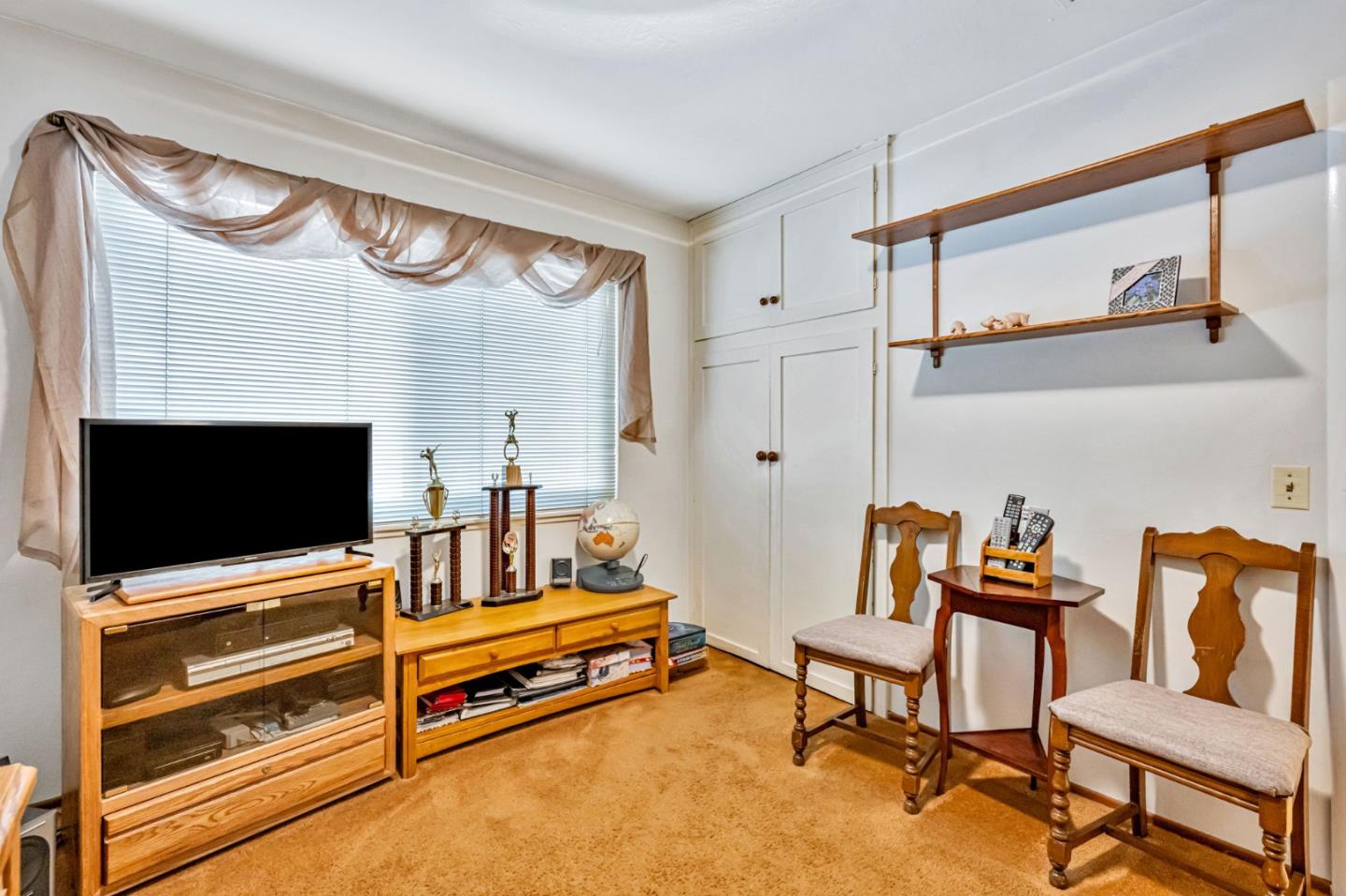 Detail Gallery Image 21 of 30 For 2941 Fleetwood Dr, San Bruno,  CA 94066 - 3 Beds | 2 Baths