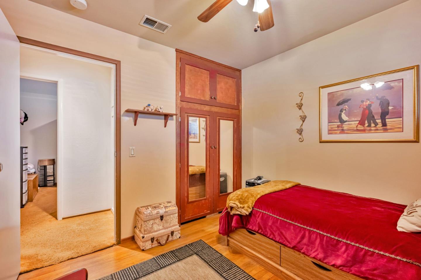 Detail Gallery Image 27 of 30 For 2941 Fleetwood Dr, San Bruno,  CA 94066 - 3 Beds | 2 Baths