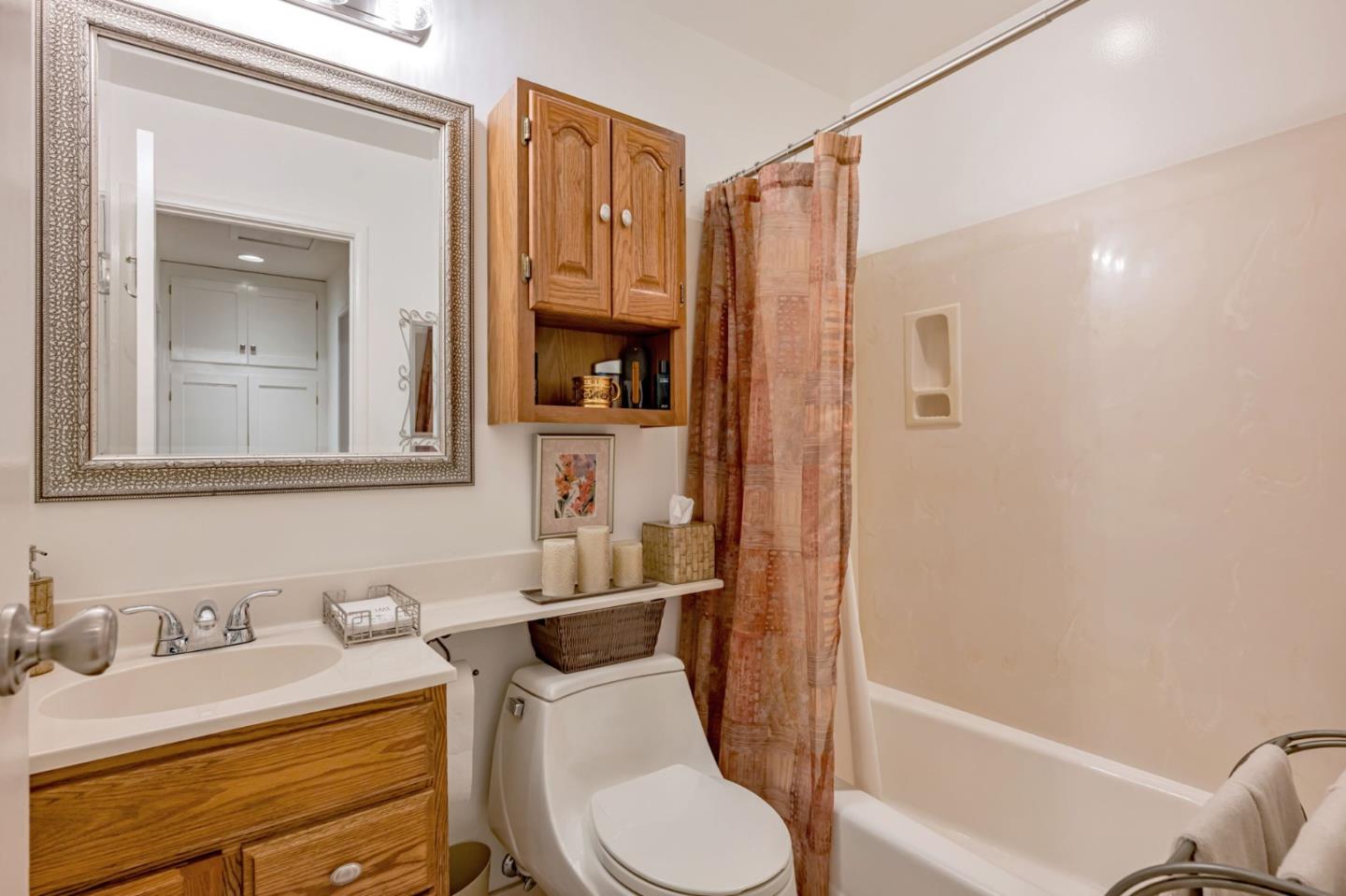 Detail Gallery Image 29 of 30 For 2941 Fleetwood Dr, San Bruno,  CA 94066 - 3 Beds | 2 Baths
