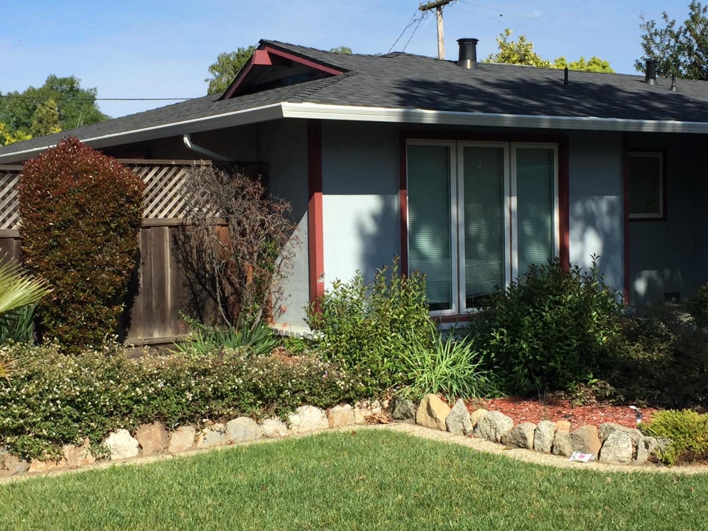 Detail Gallery Image 2 of 10 For 4297 Mckinnon Dr, San Jose,  CA 95130 - 3 Beds | 2 Baths