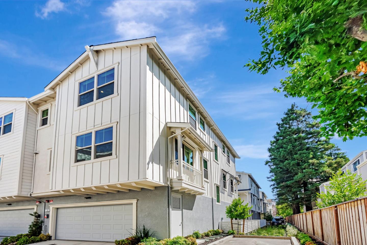 Detail Gallery Image 18 of 18 For 178 Oak Cir, Walnut Creek,  CA 94597 - 4 Beds | 3/1 Baths
