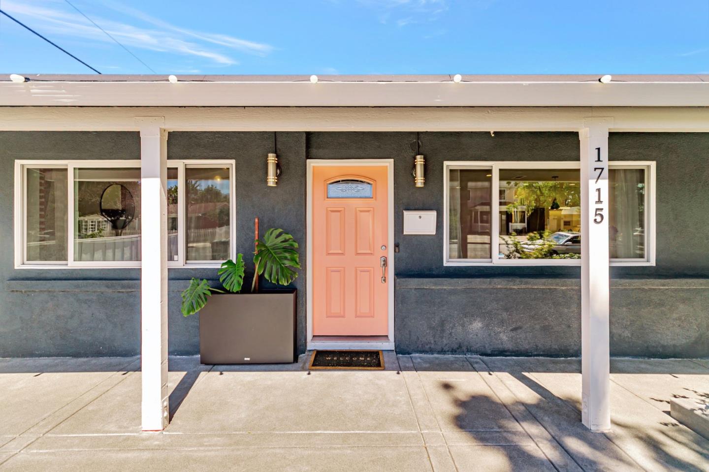 Detail Gallery Image 3 of 30 For 1715 Hogar Dr, San Jose,  CA 95124 - 3 Beds | 2 Baths