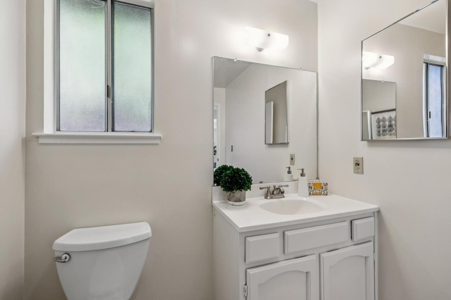Detail Gallery Image 44 of 70 For 3224 Kipling St, Palo Alto,  CA 94306 - 3 Beds | 2 Baths