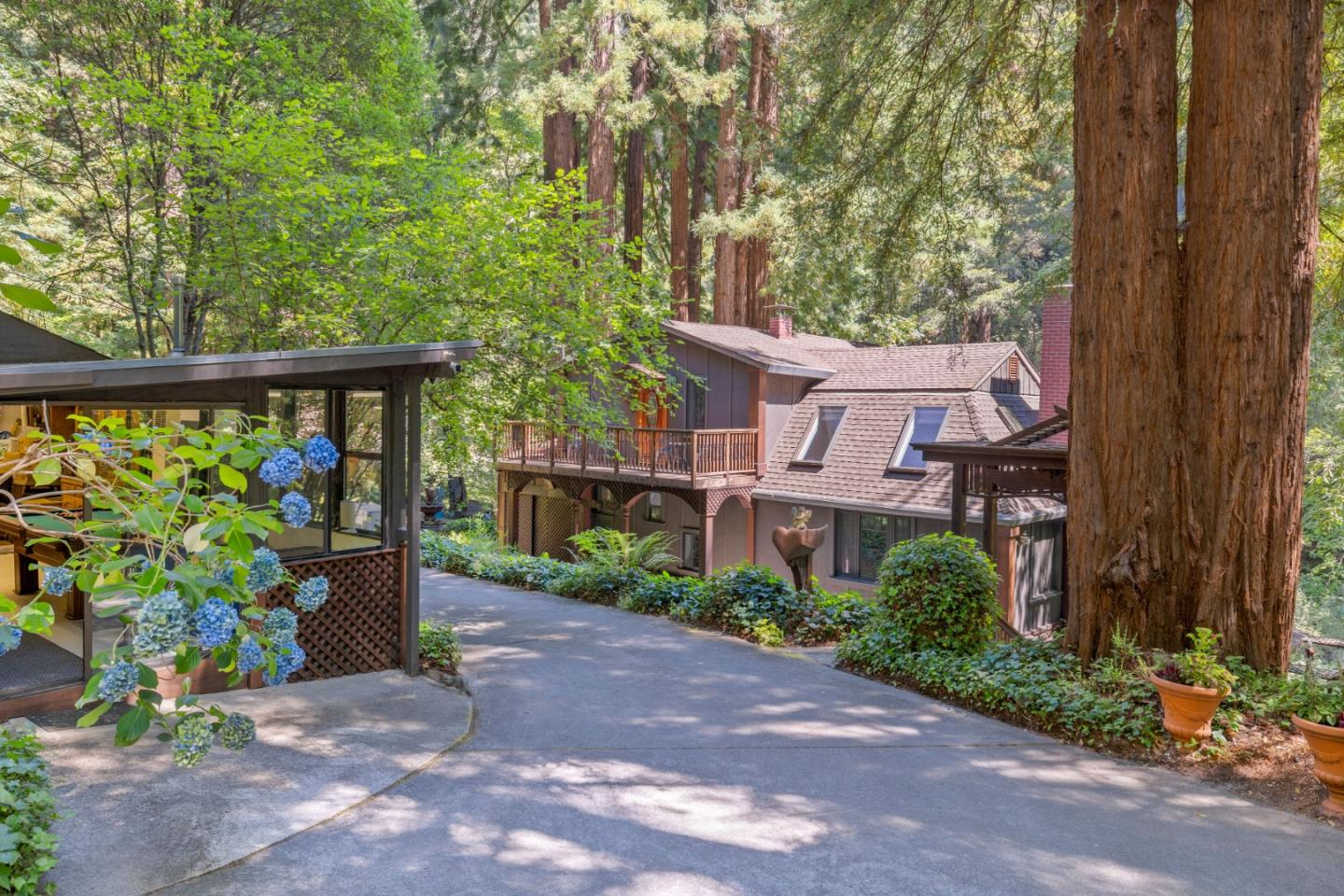 Detail Gallery Image 7 of 68 For 240 Old River Ln, Brookdale,  CA 95007 - 3 Beds | 3/1 Baths