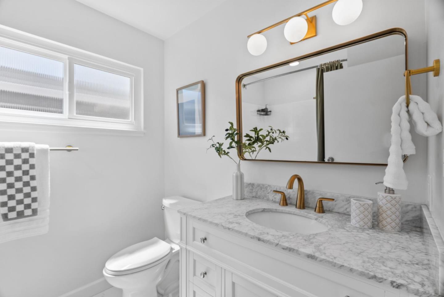 Detail Gallery Image 20 of 35 For 1539 Crespi Dr, San Jose,  CA 95129 - 3 Beds | 2 Baths