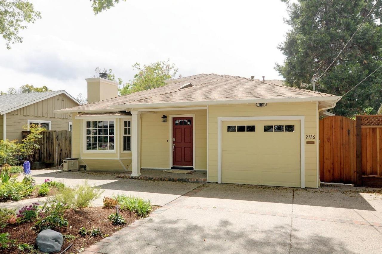 Detail Gallery Image 1 of 10 For 2726 Kipling St, Palo Alto,  CA 94306 - 3 Beds | 2/1 Baths