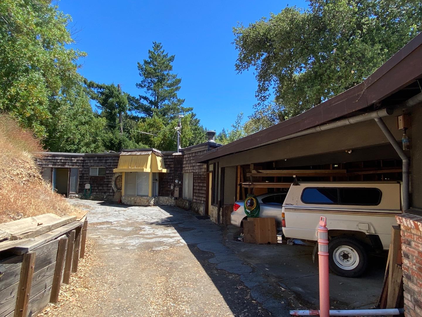 Detail Gallery Image 6 of 25 For 21460 Bear Creek Rd, Los Gatos,  CA 95033 - – Beds | – Baths