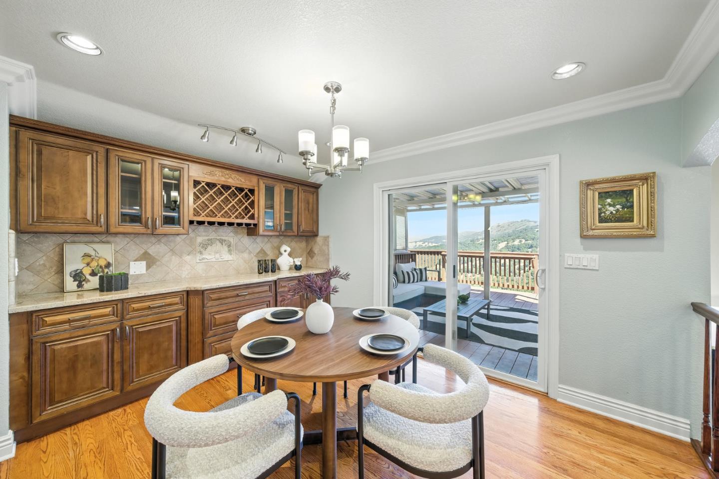 Detail Gallery Image 22 of 68 For 15610 Oakridge, Morgan Hill,  CA 95037 - 5 Beds | 3 Baths