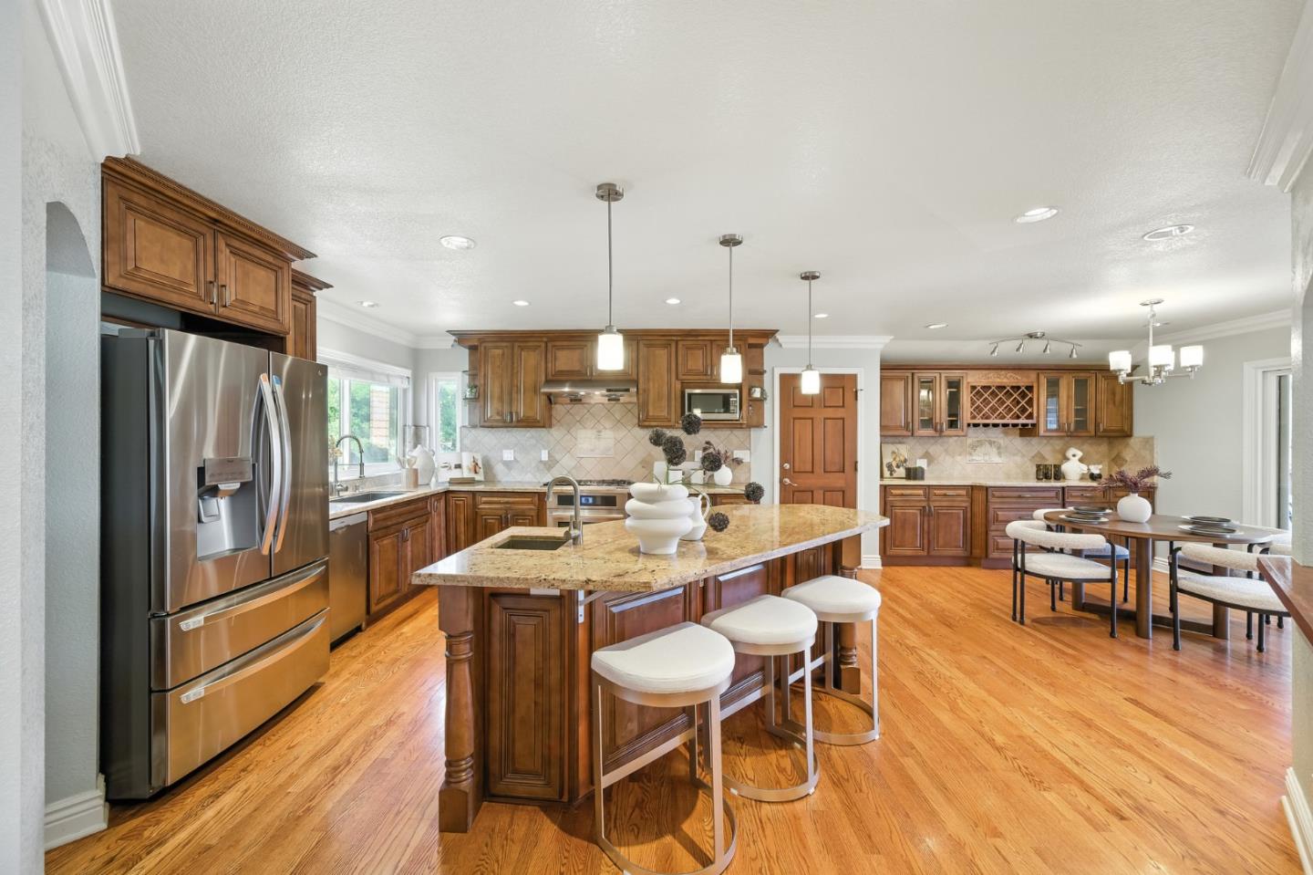 Detail Gallery Image 24 of 68 For 15610 Oakridge, Morgan Hill,  CA 95037 - 5 Beds | 3 Baths