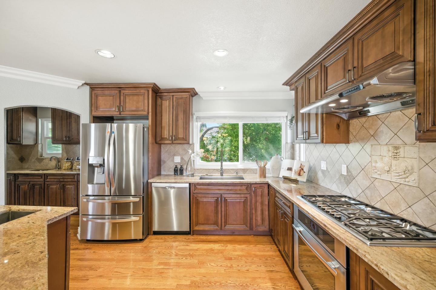 Detail Gallery Image 27 of 68 For 15610 Oakridge, Morgan Hill,  CA 95037 - 5 Beds | 3 Baths