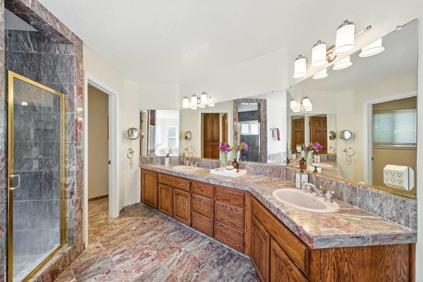 Detail Gallery Image 40 of 68 For 15610 Oakridge, Morgan Hill,  CA 95037 - 5 Beds | 3 Baths