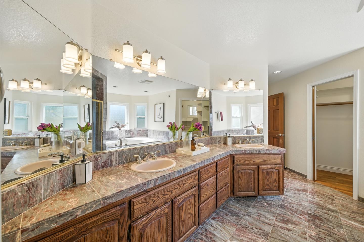 Detail Gallery Image 41 of 68 For 15610 Oakridge, Morgan Hill,  CA 95037 - 5 Beds | 3 Baths