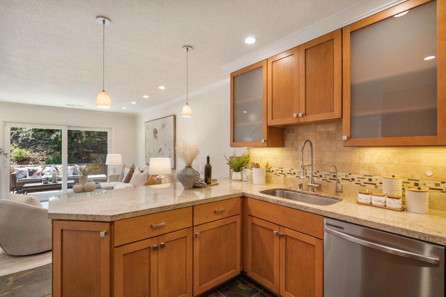 Detail Gallery Image 14 of 27 For 15 Calypso Ln, San Carlos,  CA 94070 - 3 Beds | 2/1 Baths
