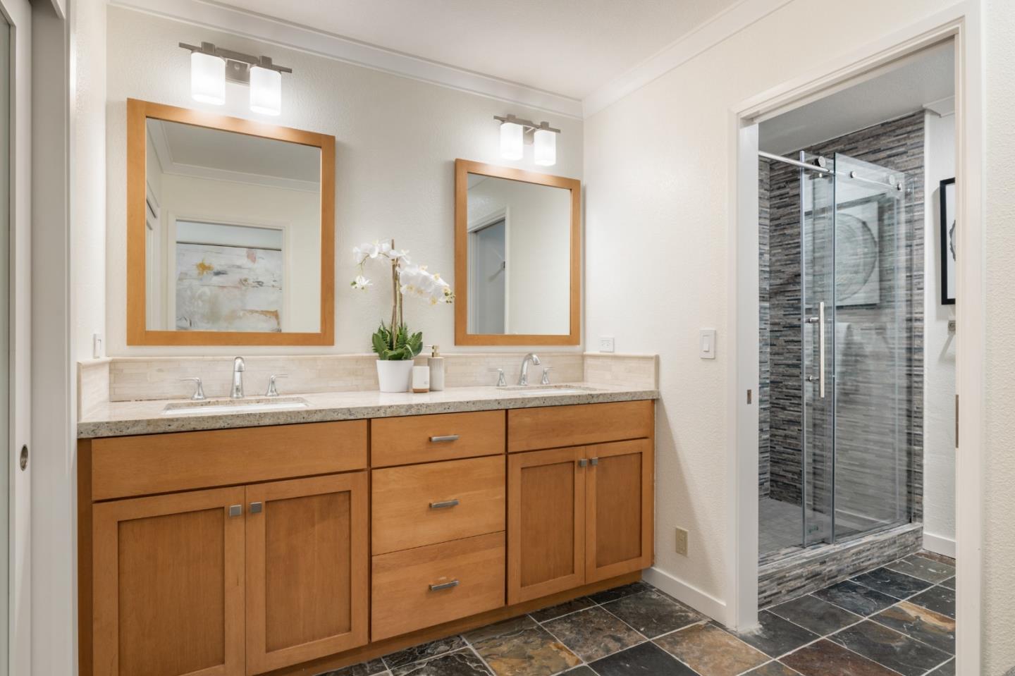 Detail Gallery Image 21 of 27 For 15 Calypso Ln, San Carlos,  CA 94070 - 3 Beds | 2/1 Baths