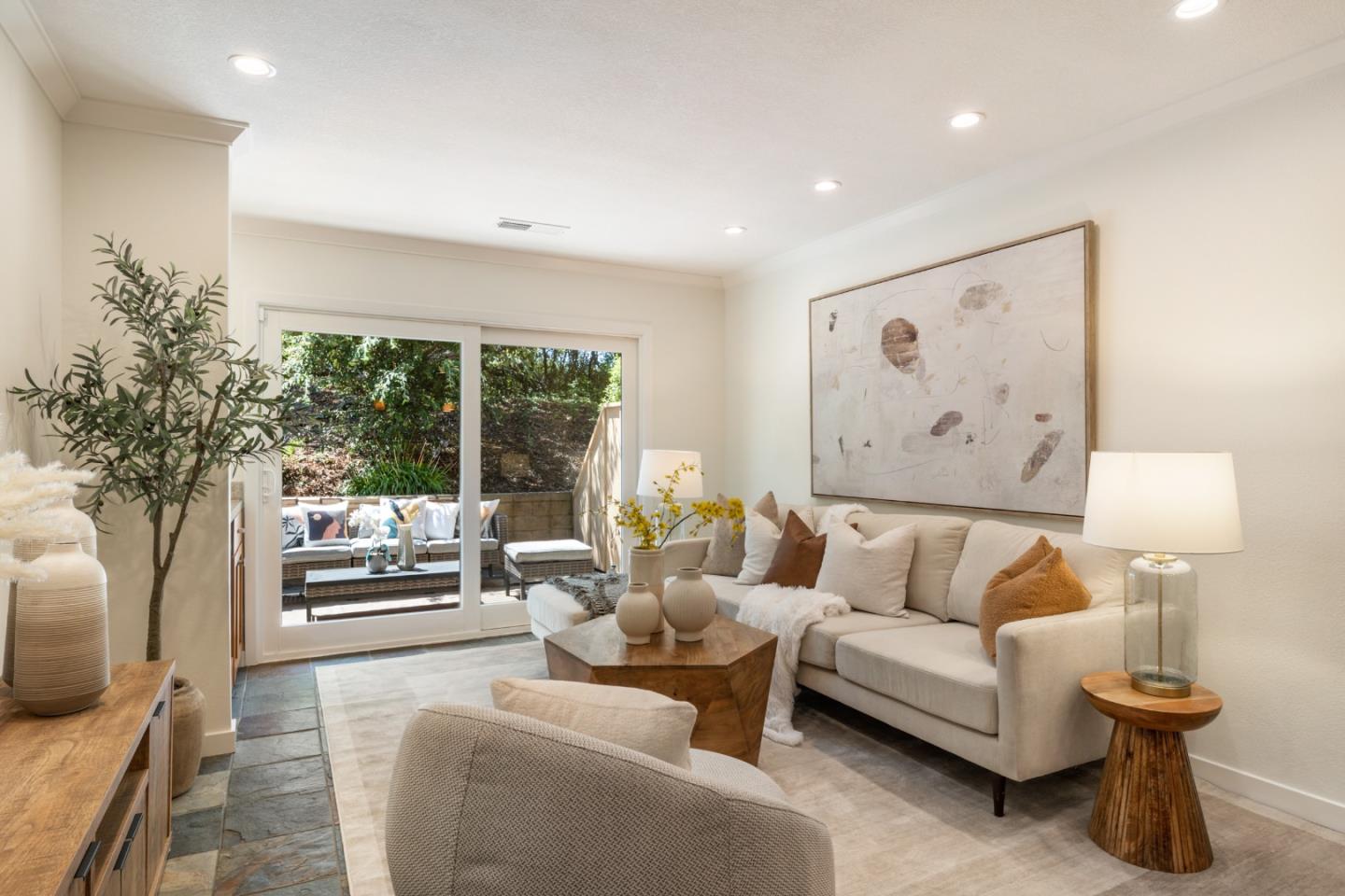 Detail Gallery Image 9 of 27 For 15 Calypso Ln, San Carlos,  CA 94070 - 3 Beds | 2/1 Baths