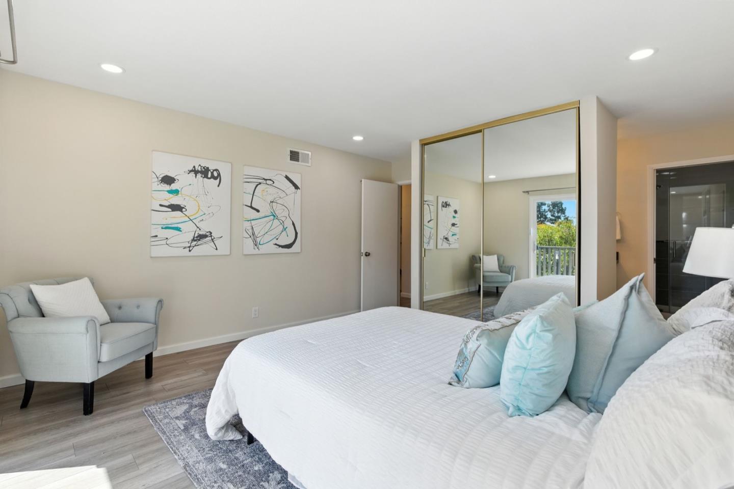 Detail Gallery Image 19 of 43 For 20173 Northcrest Sq, Cupertino,  CA 95014 - 2 Beds | 2 Baths