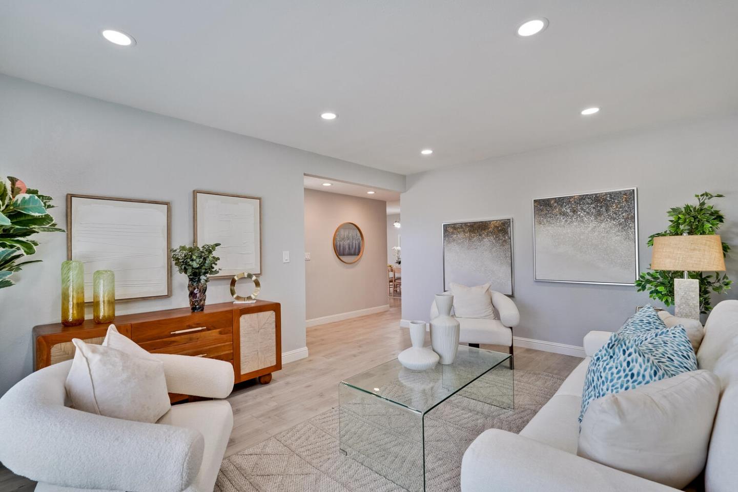 Detail Gallery Image 4 of 24 For 1607 Kennedy Dr, Milpitas,  CA 95035 - 4 Beds | 2 Baths