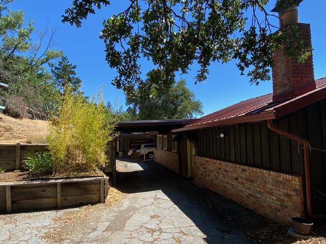 Detail Gallery Image 25 of 41 For 21460 Bear Creek Rd, Los Gatos,  CA 95033 - 4 Beds | 3 Baths