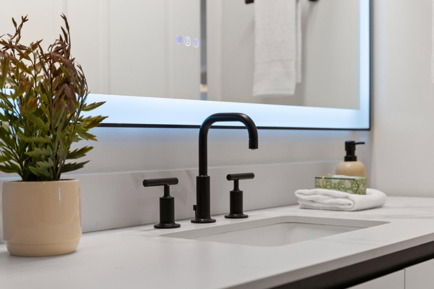Detail Gallery Image 38 of 68 For 1483 Sutter St #517,  San Francisco,  CA 94109 - 2 Beds | 2 Baths
