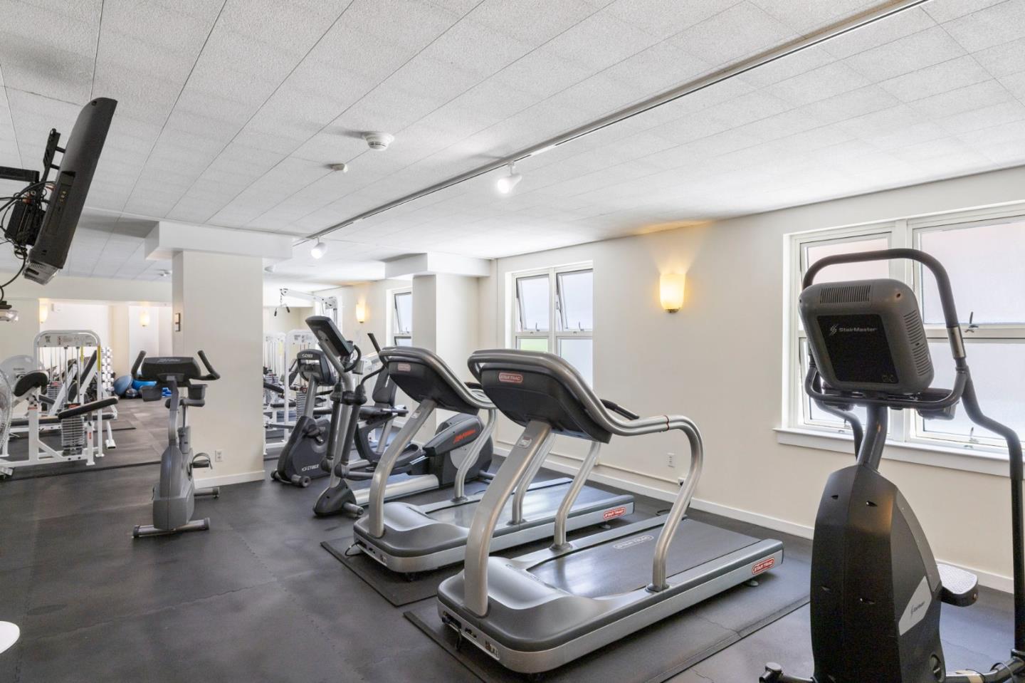 Detail Gallery Image 56 of 68 For 1483 Sutter St #517,  San Francisco,  CA 94109 - 2 Beds | 2 Baths