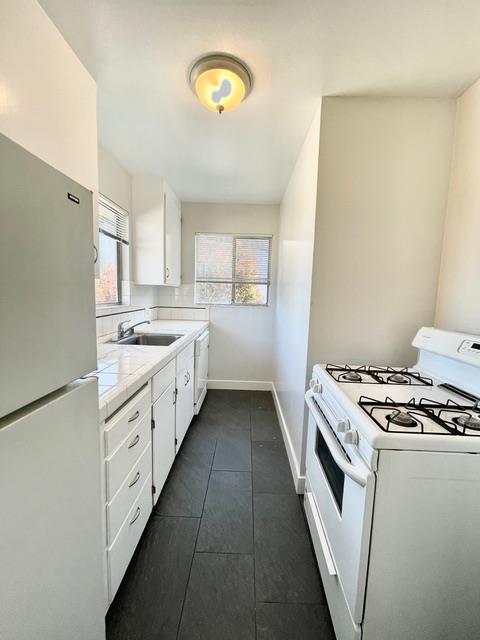 Detail Gallery Image 6 of 10 For 466 N Fair Oaks Ave, Sunnyvale,  CA 94085 - – Beds | – Baths