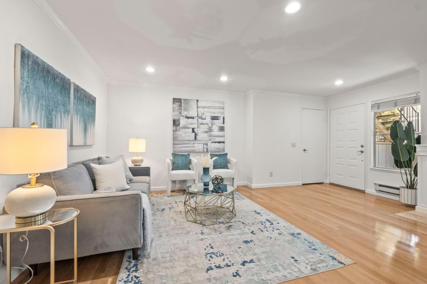 Detail Gallery Image 7 of 37 For 903 Apricot Ave #C,  Campbell,  CA 95008 - 2 Beds | 2 Baths