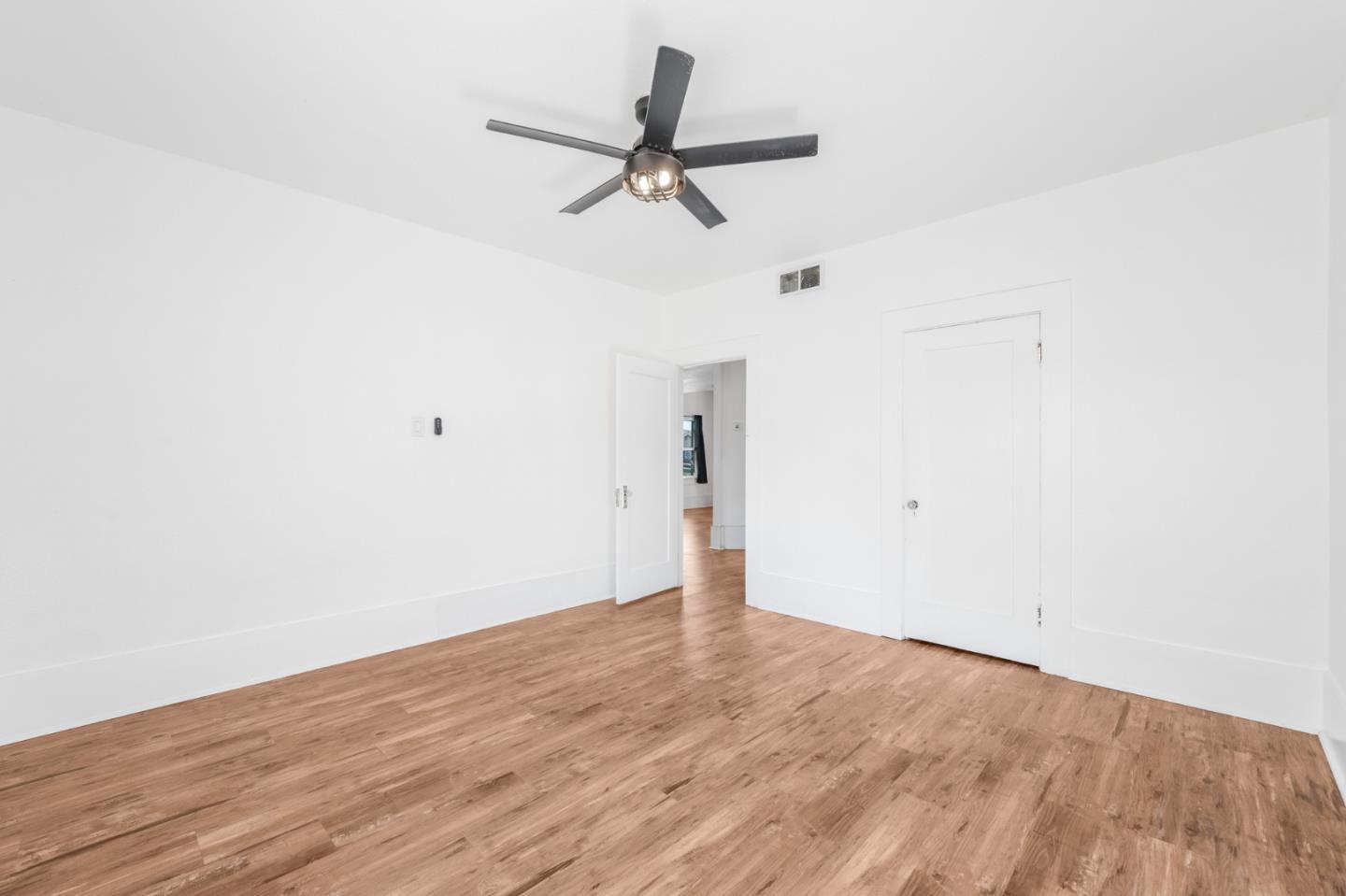 Detail Gallery Image 14 of 27 For 1511 W Tulare Ave, Newman,  CA 95360 - 3 Beds | 2 Baths
