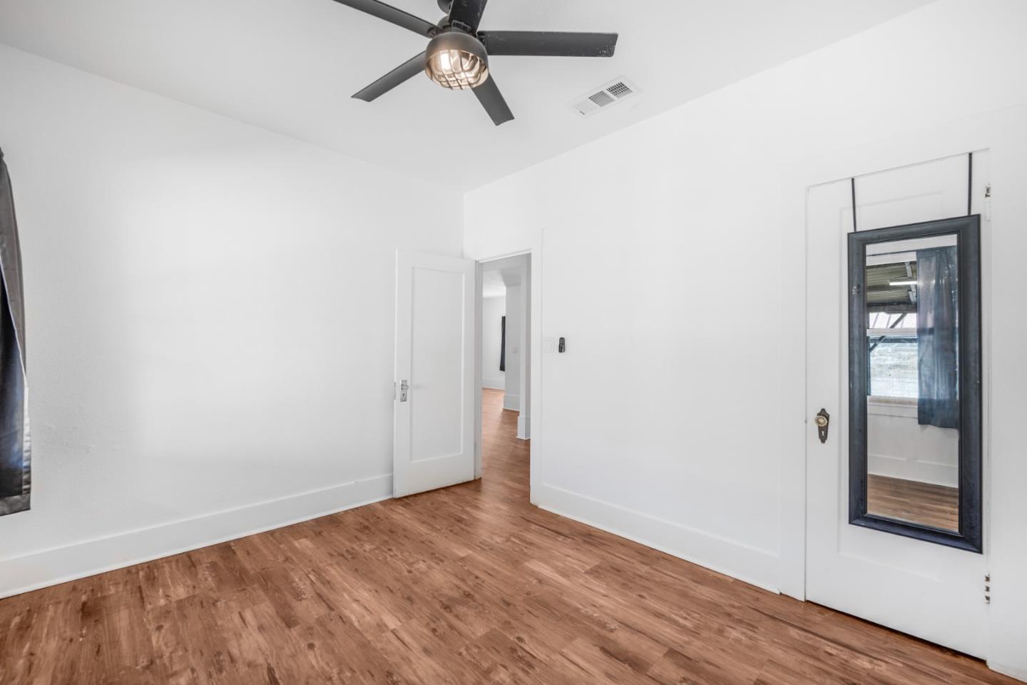 Detail Gallery Image 16 of 27 For 1511 W Tulare Ave, Newman,  CA 95360 - 3 Beds | 2 Baths