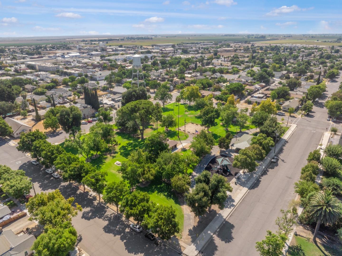 Detail Gallery Image 26 of 27 For 1511 W Tulare Ave, Newman,  CA 95360 - 3 Beds | 2 Baths