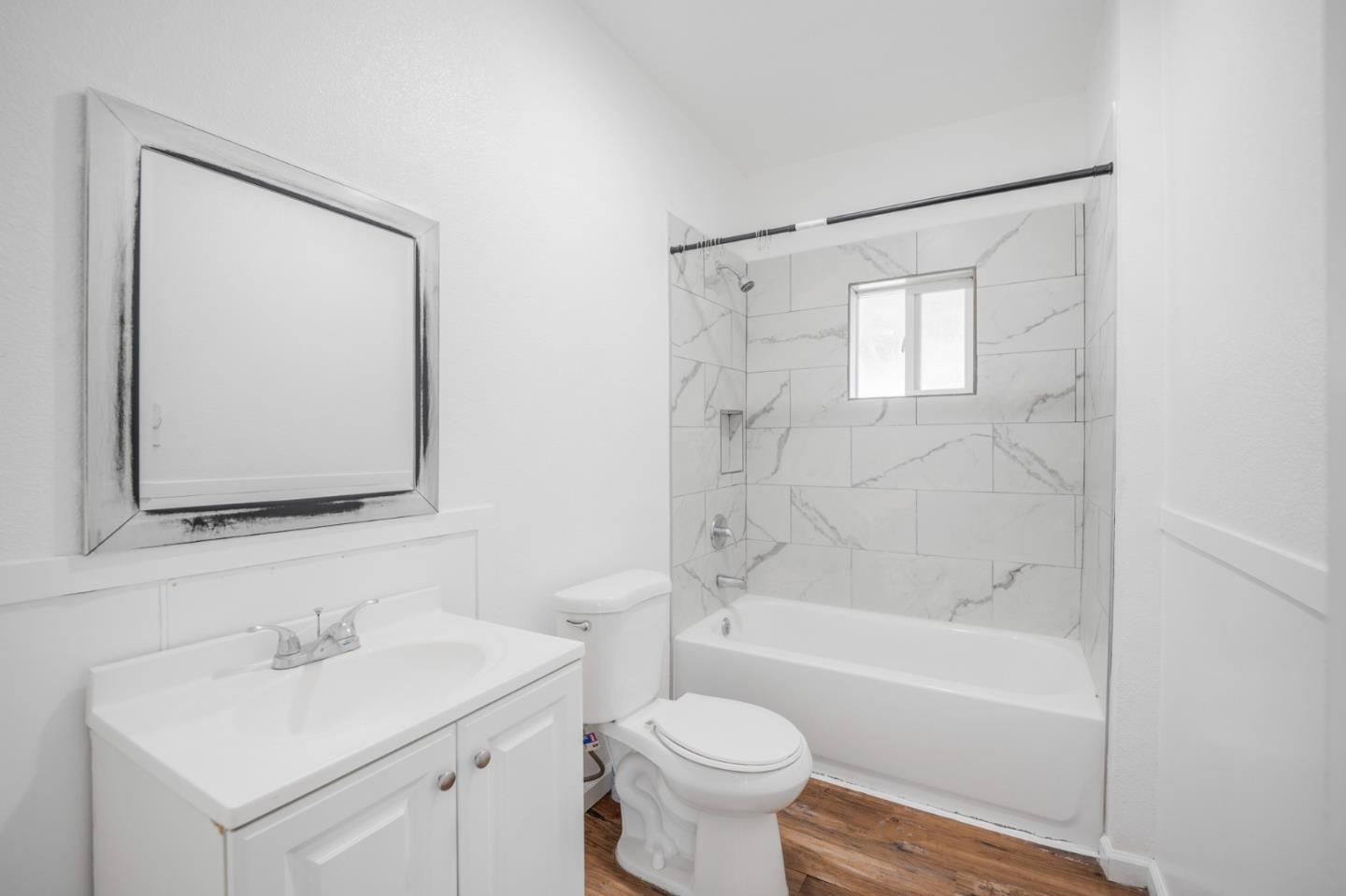 Detail Gallery Image 4 of 27 For 1511 W Tulare Ave, Newman,  CA 95360 - 3 Beds | 2 Baths