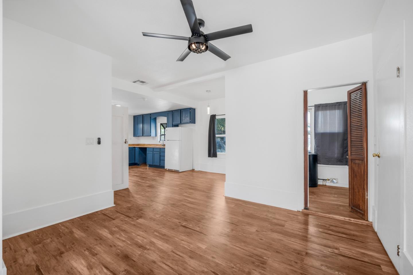 Detail Gallery Image 7 of 27 For 1511 W Tulare Ave, Newman,  CA 95360 - 3 Beds | 2 Baths