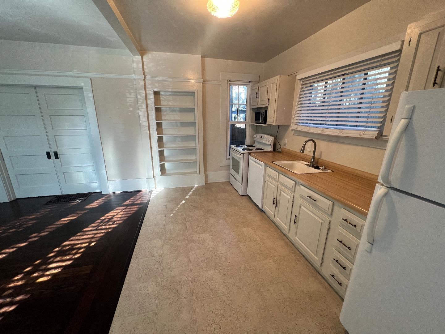 Detail Gallery Image 17 of 20 For 573 Lytton Ave, Palo Alto,  CA 94301 - – Beds | – Baths